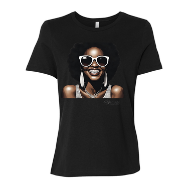 Hey There Yelani Tshirt-black woman smiling